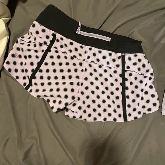 Lulu Lemon Shorts - Picture 3 of 3